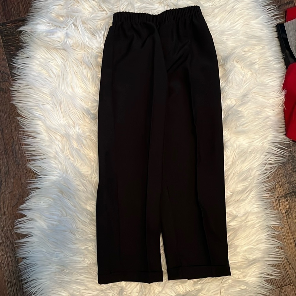 Adorable 4-Piece Nautica Suit - Picture 3 of 5